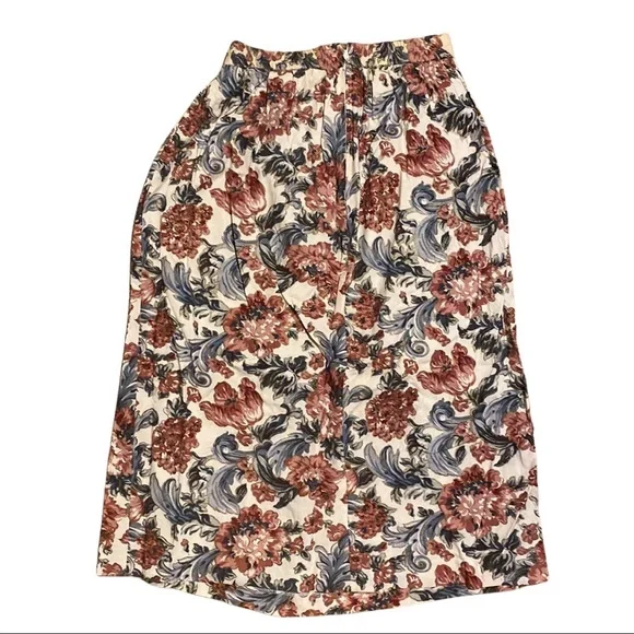 Beautiful Vintage Skirt - Picture 3 of 5